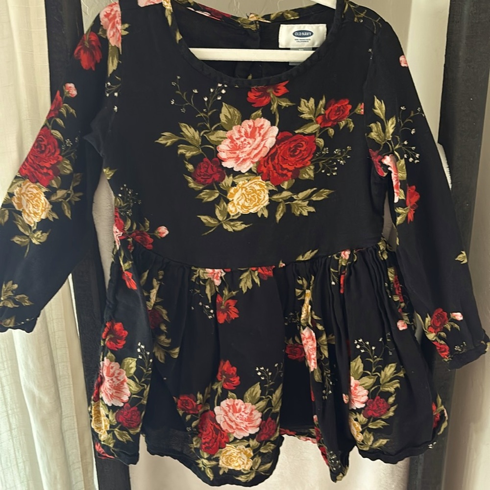 SOLD! Old navy dress 3t